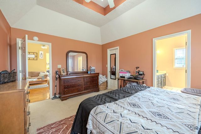 15 BLUEBELL CV, Savannah, TN 38372