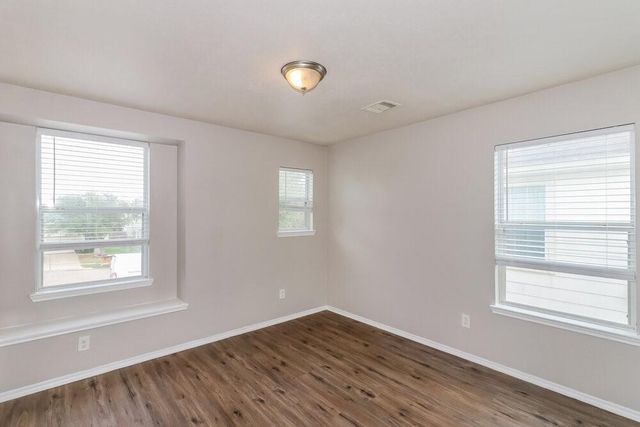 2730 Skyview Grove Court, Houston, TX 77047