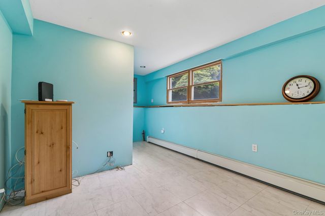 193 Cambon Avenue, Saint James, NY 11780