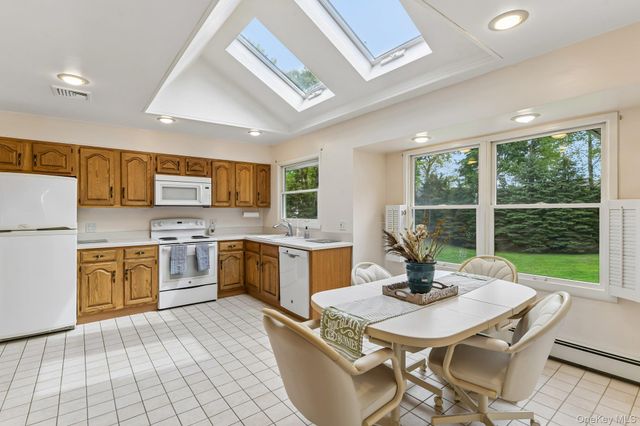 193 Cambon Avenue, Saint James, NY 11780