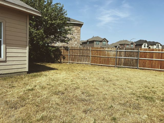 1717 Grassy View Drive, Fort Worth, TX 76177