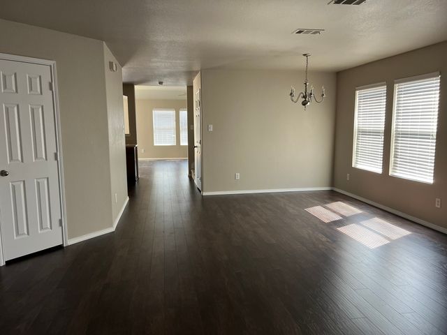 1717 Grassy View Drive, Fort Worth, TX 76177