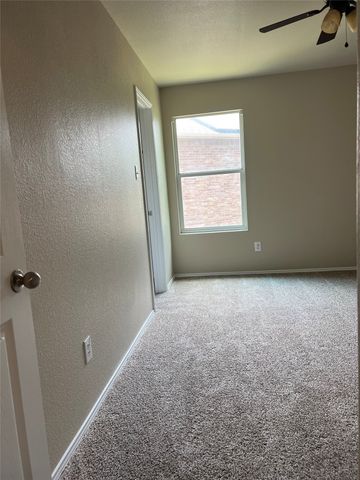 1717 Grassy View Drive, Fort Worth, TX 76177