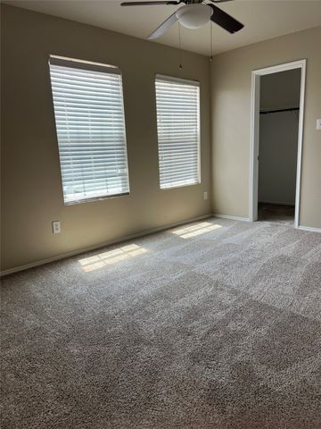 1717 Grassy View Drive, Fort Worth, TX 76177