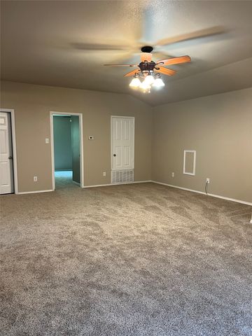 1717 Grassy View Drive, Fort Worth, TX 76177