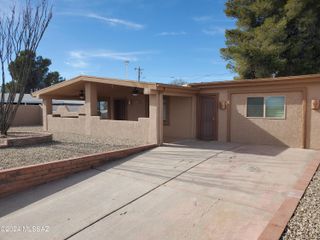 322 S Ave B, San Manuel, AZ 85631