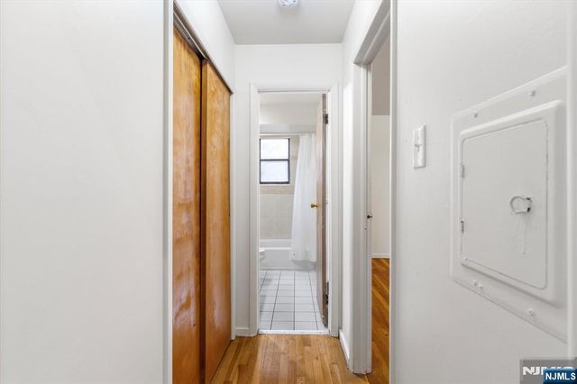 70 Orient Way 9, Rutherford, NJ 07070