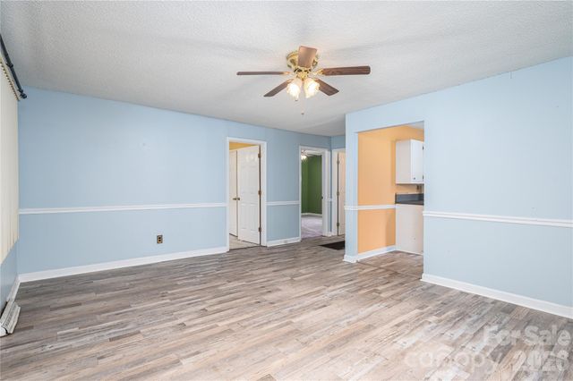 614 W Westview Street, Gastonia, NC 28052