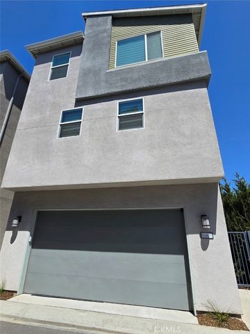 250 N Standard Avenue, Santa Ana, CA 92701