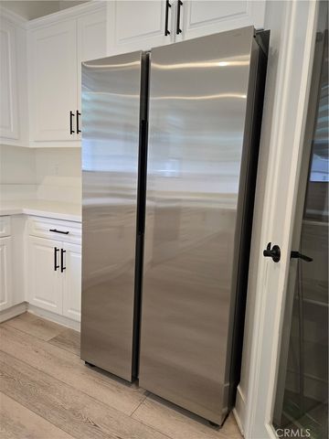 250 N Standard Avenue, Santa Ana, CA 92701