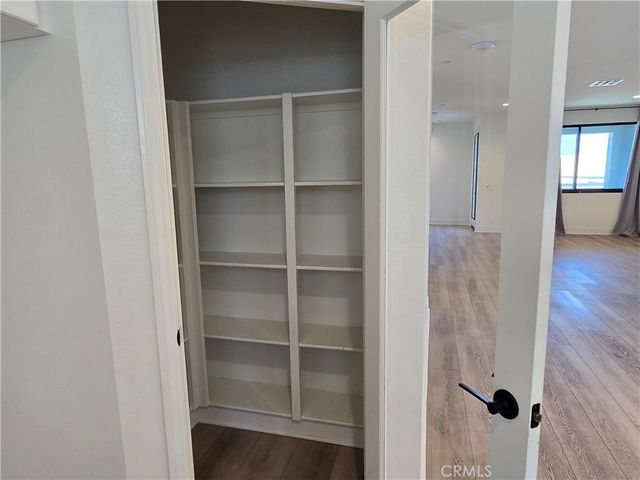 250 N Standard Avenue, Santa Ana, CA 92701