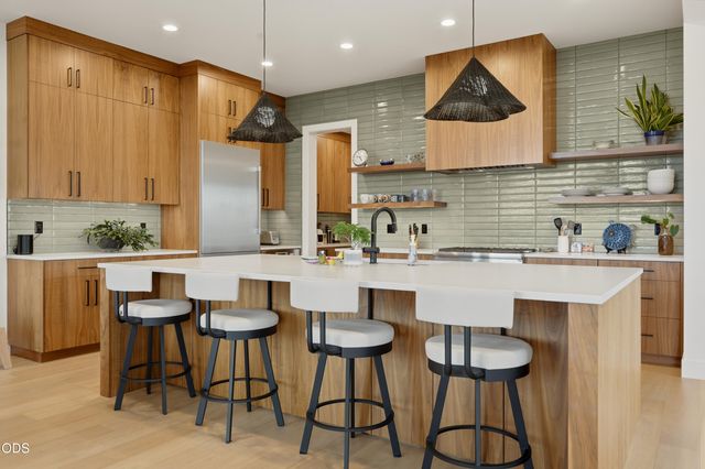 3219 NW Strickland Way, Bend, OR 97703
