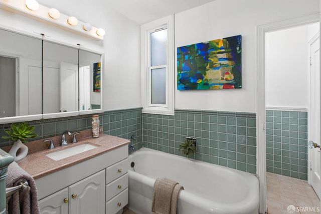 1711 23rd Avenue, San Francisco, CA 94122