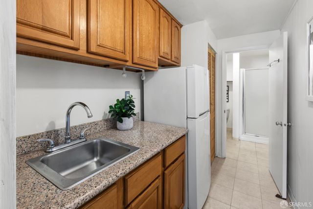 1711 23rd Avenue, San Francisco, CA 94122