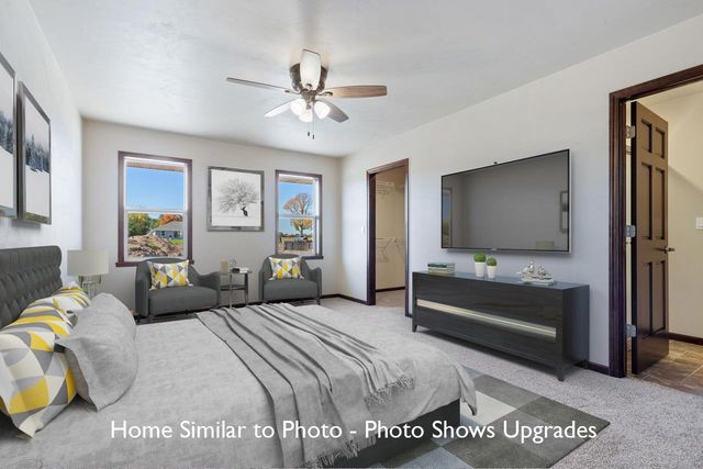 1720 BETTY JEAN LANE, Green Bay, WI 54313