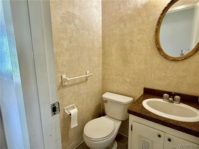 4669 West Park Drive, Lewiston, NY 14092