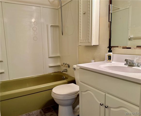 4669 West Park Drive, Lewiston, NY 14092