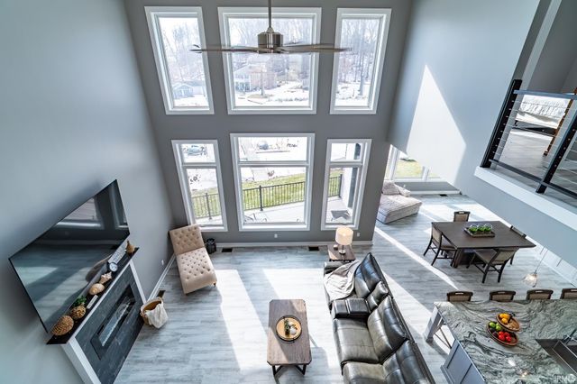 120 Lane 270A Hamilton Lake, Hamilton, IN 46742