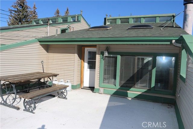 42537 Moonridge Road, Big Bear Lake, CA 92315