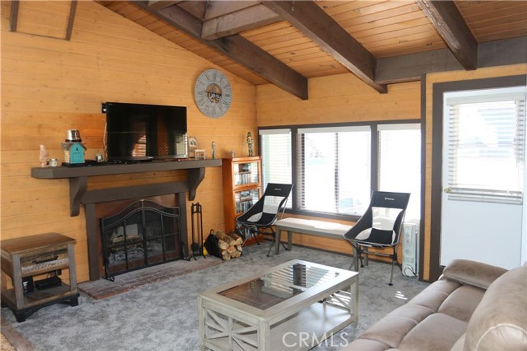 42537 Moonridge Road, Big Bear Lake, CA 92315