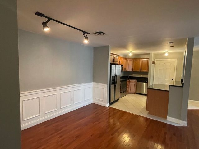 700 Brookside Drive G, Andover, MA 01810