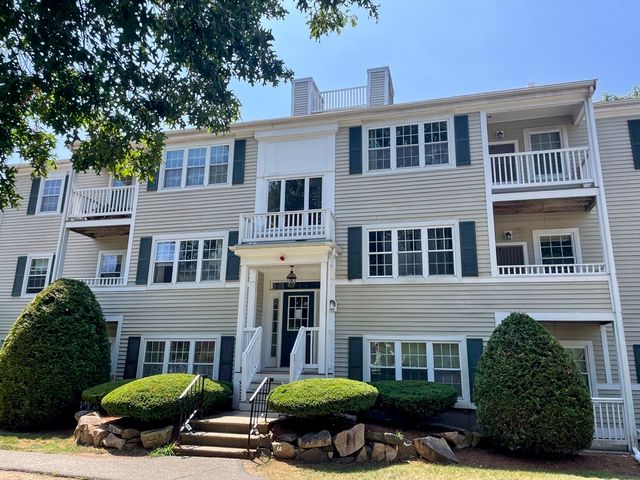 700 Brookside Drive G, Andover, MA 01810