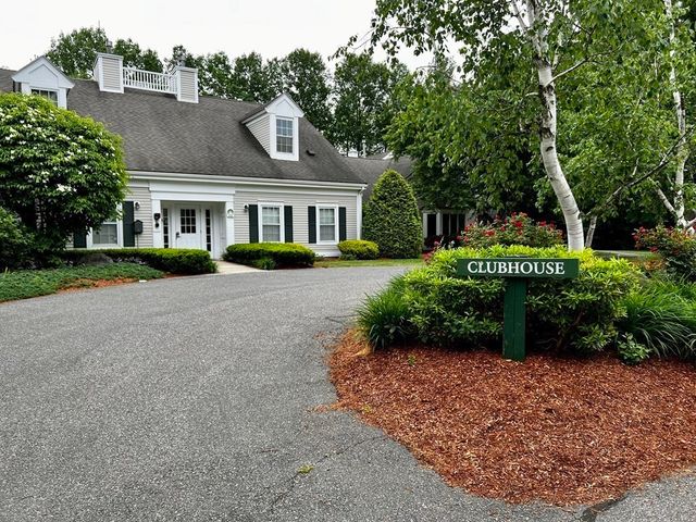 700 Brookside Drive G, Andover, MA 01810
