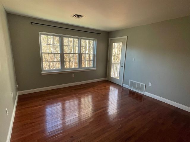 700 Brookside Drive G, Andover, MA 01810