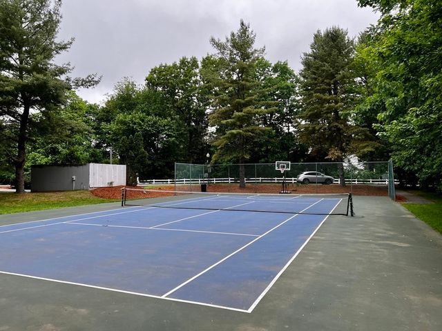 700 Brookside Drive G, Andover, MA 01810