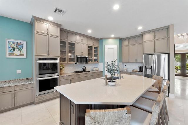 11525 NW 81st Place, Parkland, FL 33076