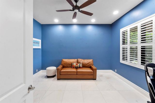 11525 NW 81st Place, Parkland, FL 33076