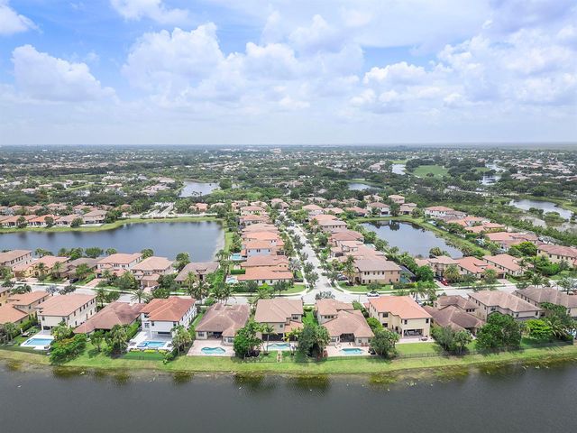 11525 NW 81st Place, Parkland, FL 33076