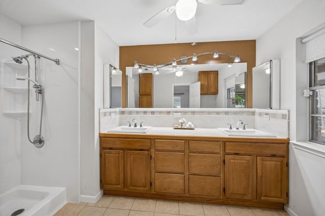 2716 Village Mills Drive, Pearland, TX 77584