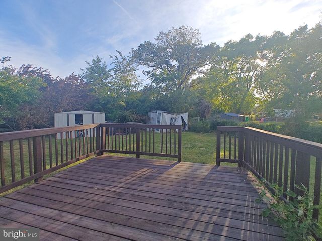 2801 KIRTLAND AVE, District Heights, MD 20747