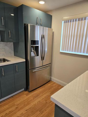 103 Oxford 400, West Palm Beach, FL 33417