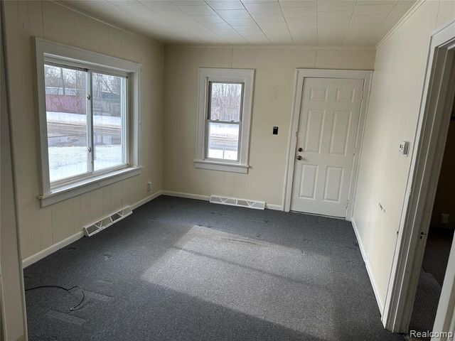 2002 Branch Road, Flint, MI 48506