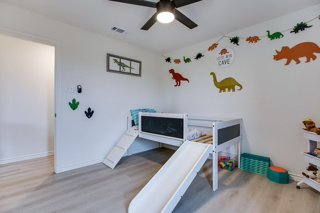 Image 22 of property listing at 1318 Johnny Lane, San Angelo, TX 76905