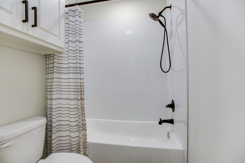 Image 24 of property listing at 1318 Johnny Lane, San Angelo, TX 76905