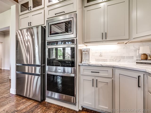 30817 E 67th Street S, Broken Arrow, OK 74014