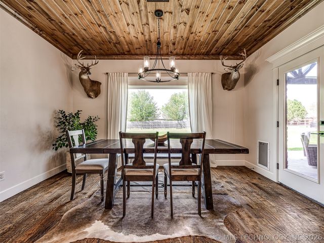 30817 E 67th Street S, Broken Arrow, OK 74014