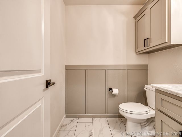 30817 E 67th Street S, Broken Arrow, OK 74014