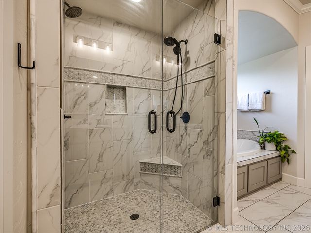 30817 E 67th Street S, Broken Arrow, OK 74014