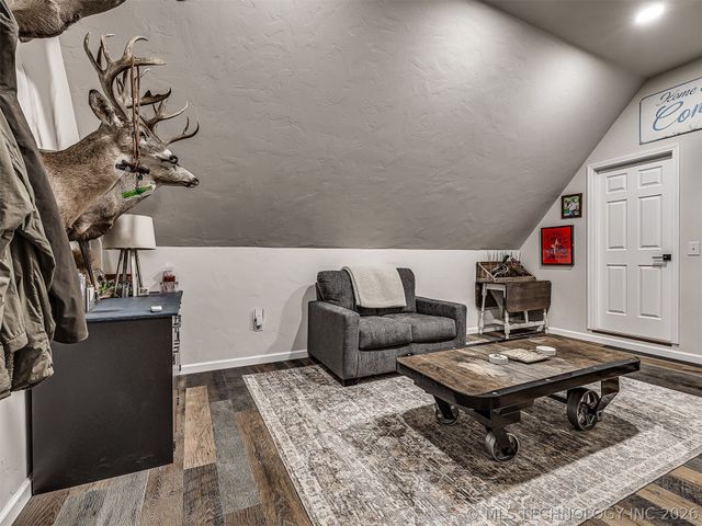 30817 E 67th Street S, Broken Arrow, OK 74014