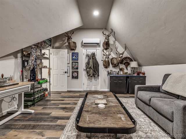 30817 E 67th Street S, Broken Arrow, OK 74014