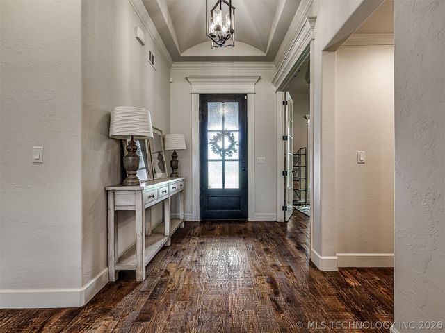 30817 E 67th Street S, Broken Arrow, OK 74014