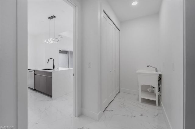 2721 NW 41st AVE, Cape Coral, FL 33993