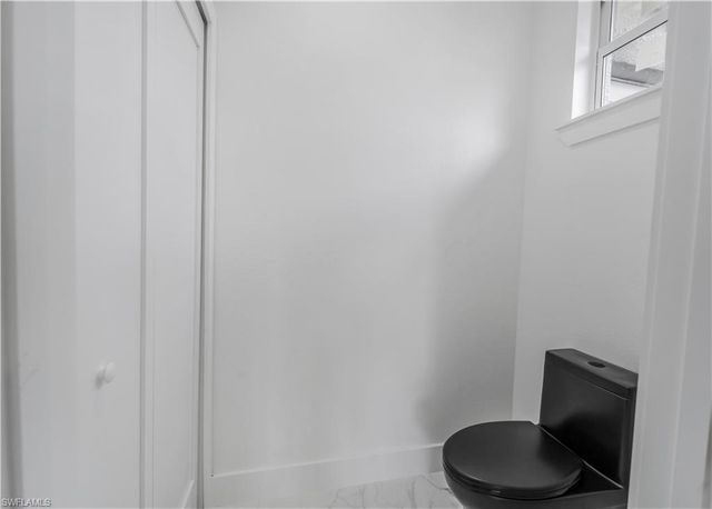 2721 NW 41st AVE, Cape Coral, FL 33993