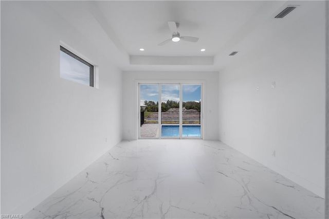 2721 NW 41st AVE, Cape Coral, FL 33993