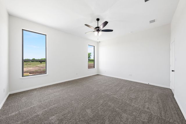 451 Solo Ridge Drive, Waxahachie, TX 75167