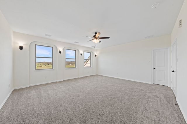 451 Solo Ridge Drive, Waxahachie, TX 75167